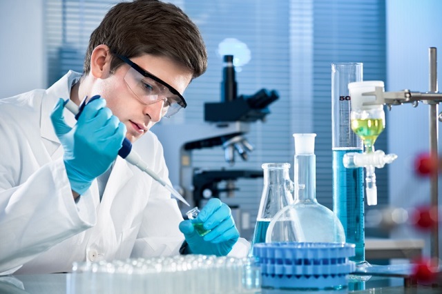Study Chemistry in the US: Multi-application industry